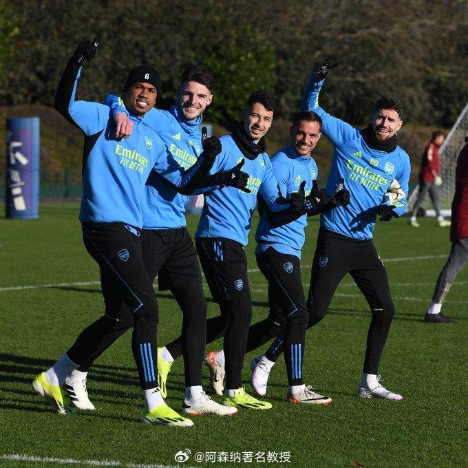 水晶宫全队备战下一场比赛,冲击三分的简单介绍 水晶宫全队备战下一场比赛,冲击三分的简单介绍