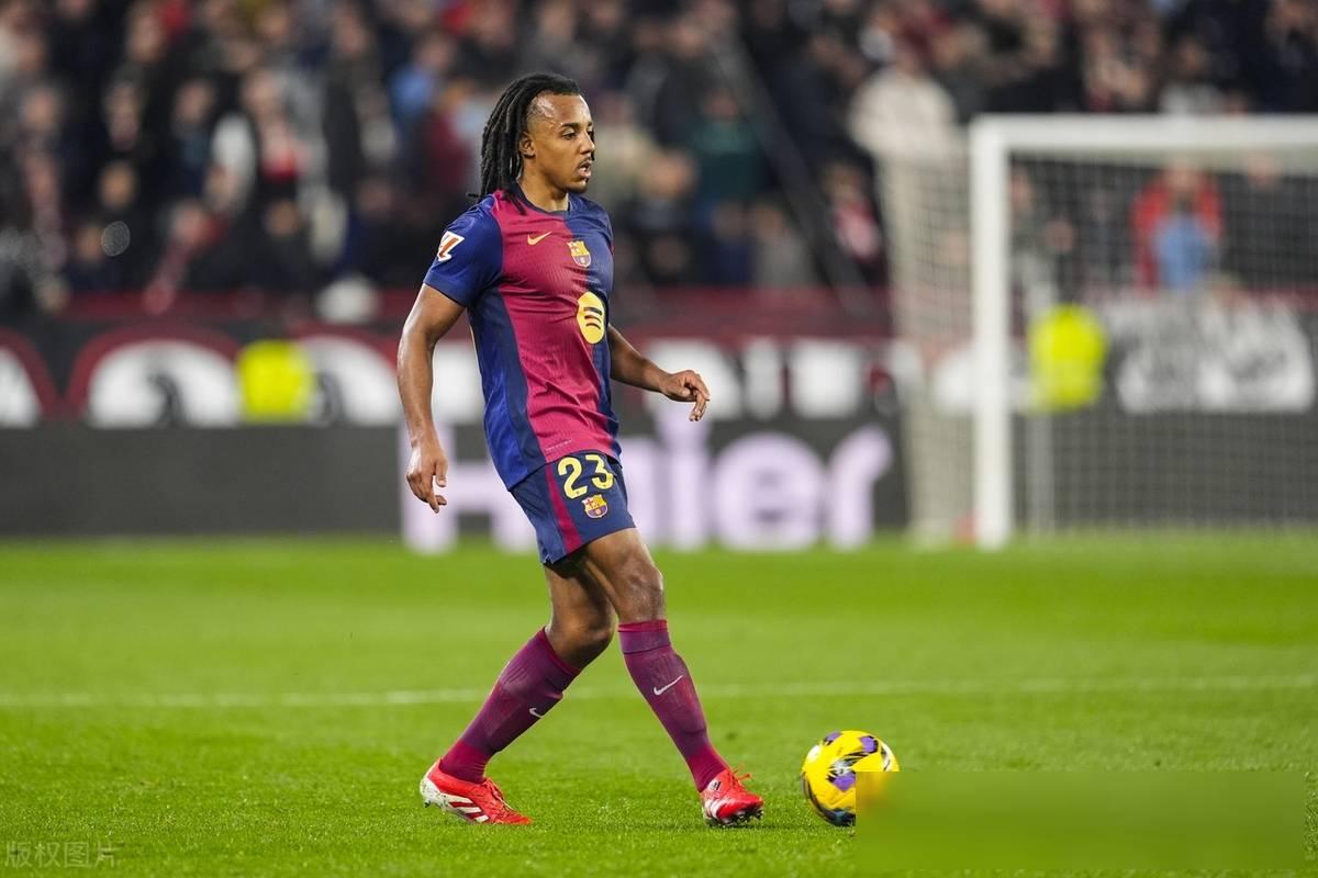 塞维利亚客场不敌格拉纳达,欧冠席位动摇 塞维利亚客场不敌格拉纳达,欧冠席位动摇