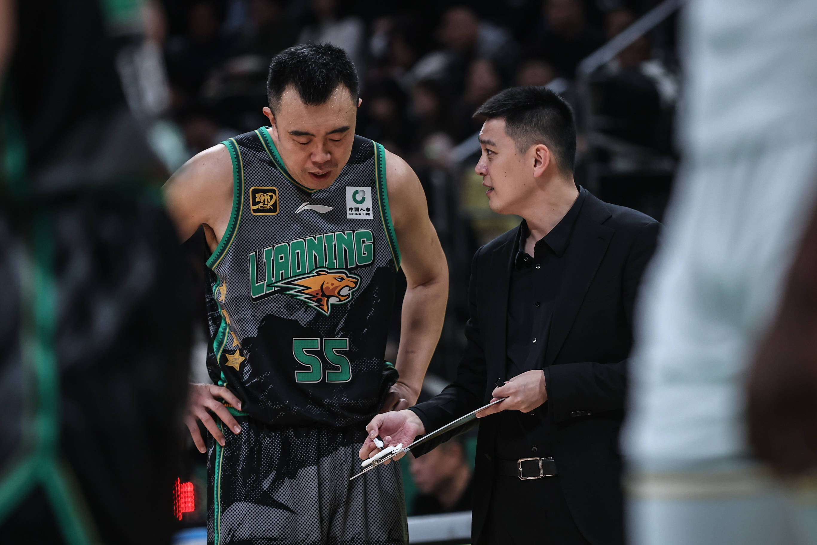 天津男篮客场遭逆转,战术调整不及时 天津男篮客场遭逆转,战术调整不及时