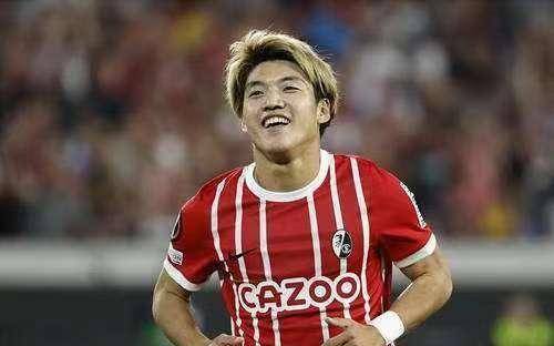 弗莱堡欲击败汉堡,争取德甲联赛晋级 弗莱堡欲击败汉堡,争取德甲联赛晋级