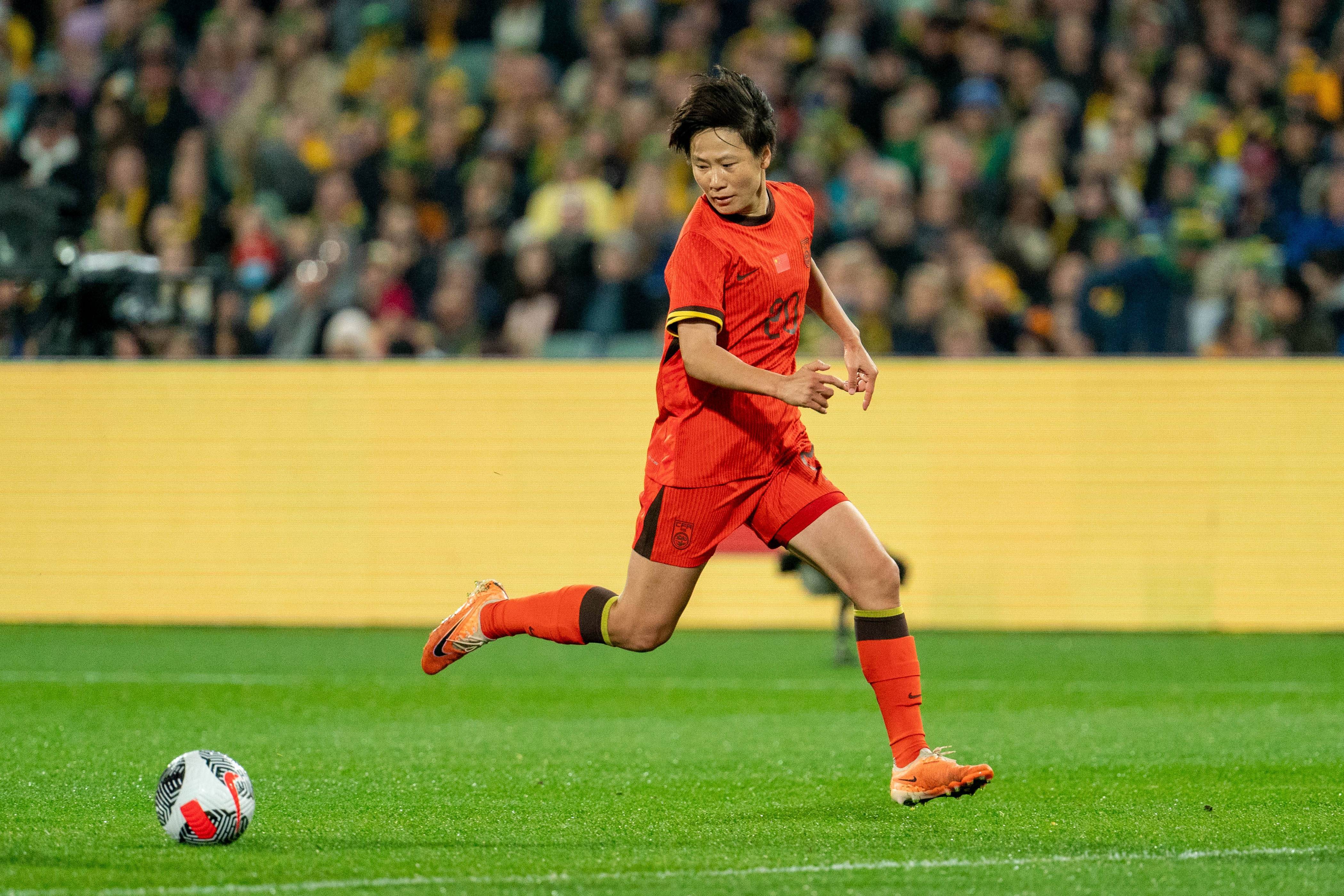 关于女子足球逆袭夺冠,中国队实力无敌!的信息 关于女子足球逆袭夺冠,中国队实力无敌!的信息