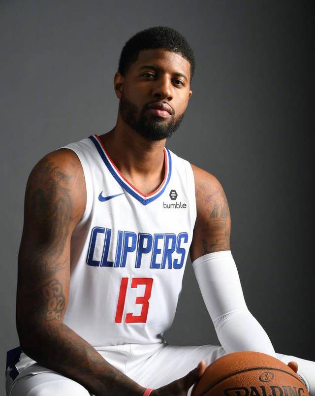 乔治肩伤初愈复出首秀火热的简单介绍 乔治肩伤初愈复出首秀火热的简单介绍