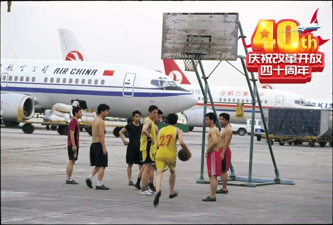 金年会体育-运动员们在历史舞台上书写光辉篇章