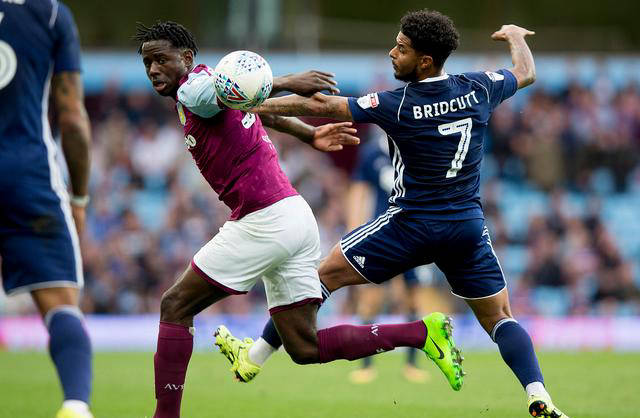 南安普顿客场斩获胜利,令人瞩目表现 南安普顿客场斩获胜利,令人瞩目表现