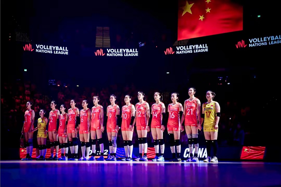 荷兰队在国际赛事中展现出色表现,赢得赞誉 荷兰队在国际赛事中展现出色表现,赢得赞誉