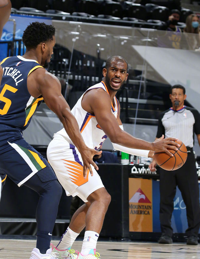 金年会真人-湖北男篮客场击败强敌，暂居榜首