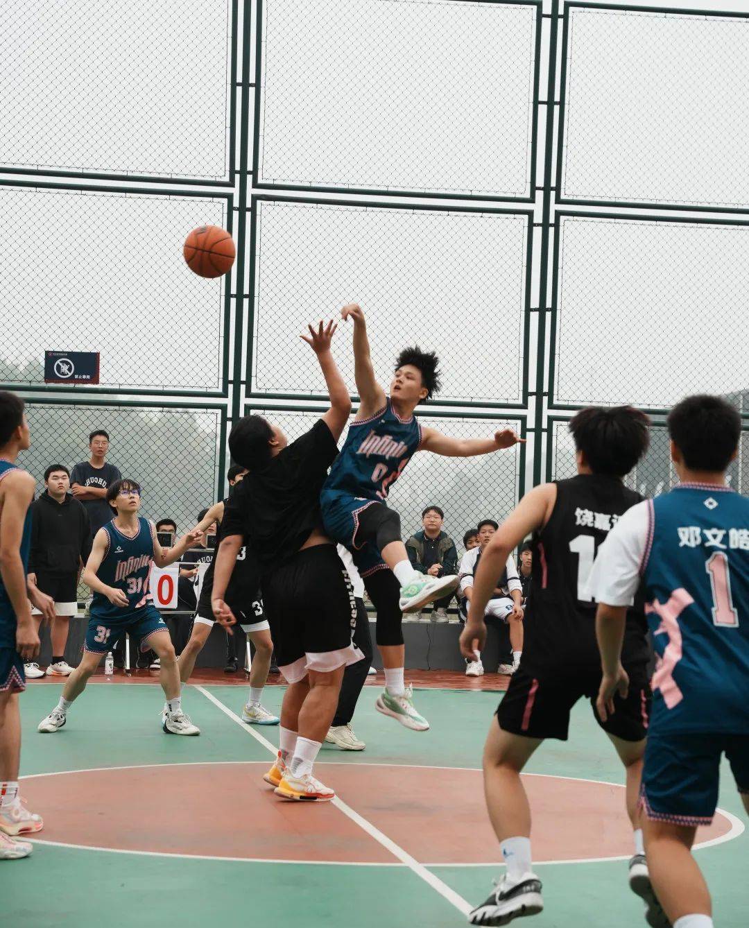 运动巨星集结竞技场,体育梦想燃起新火花的简单介绍 运动巨星集结竞技场,体育梦想燃起新火花的简单介绍