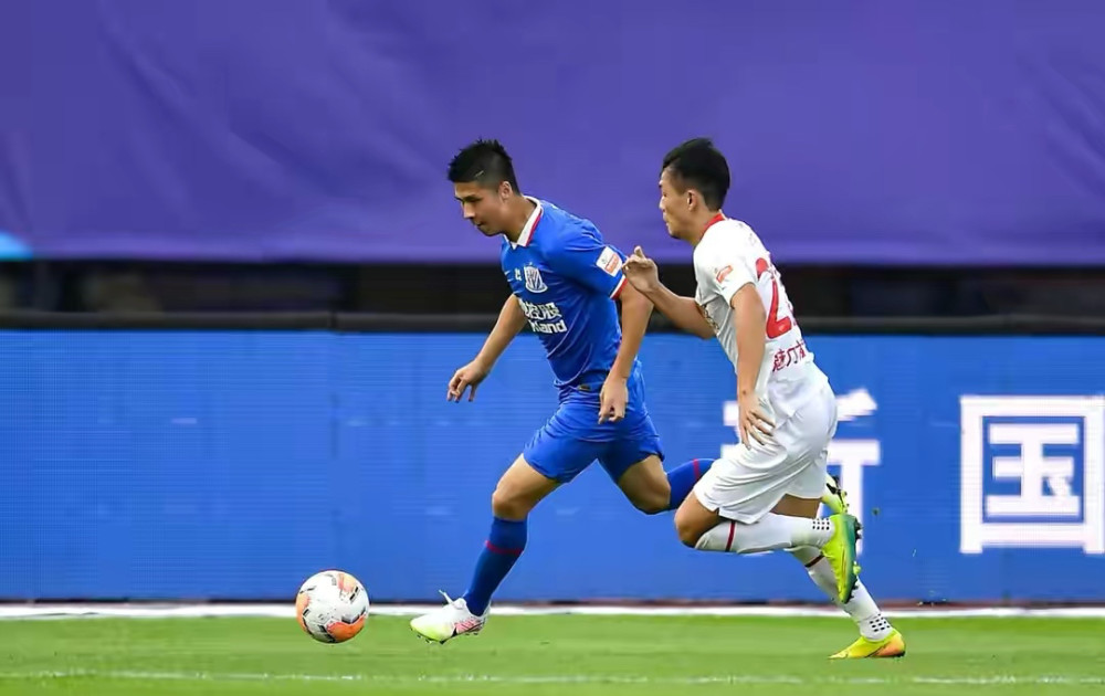 jinnianhui-关于年轻锋线连续爆发，挑战老将传统实力的信息