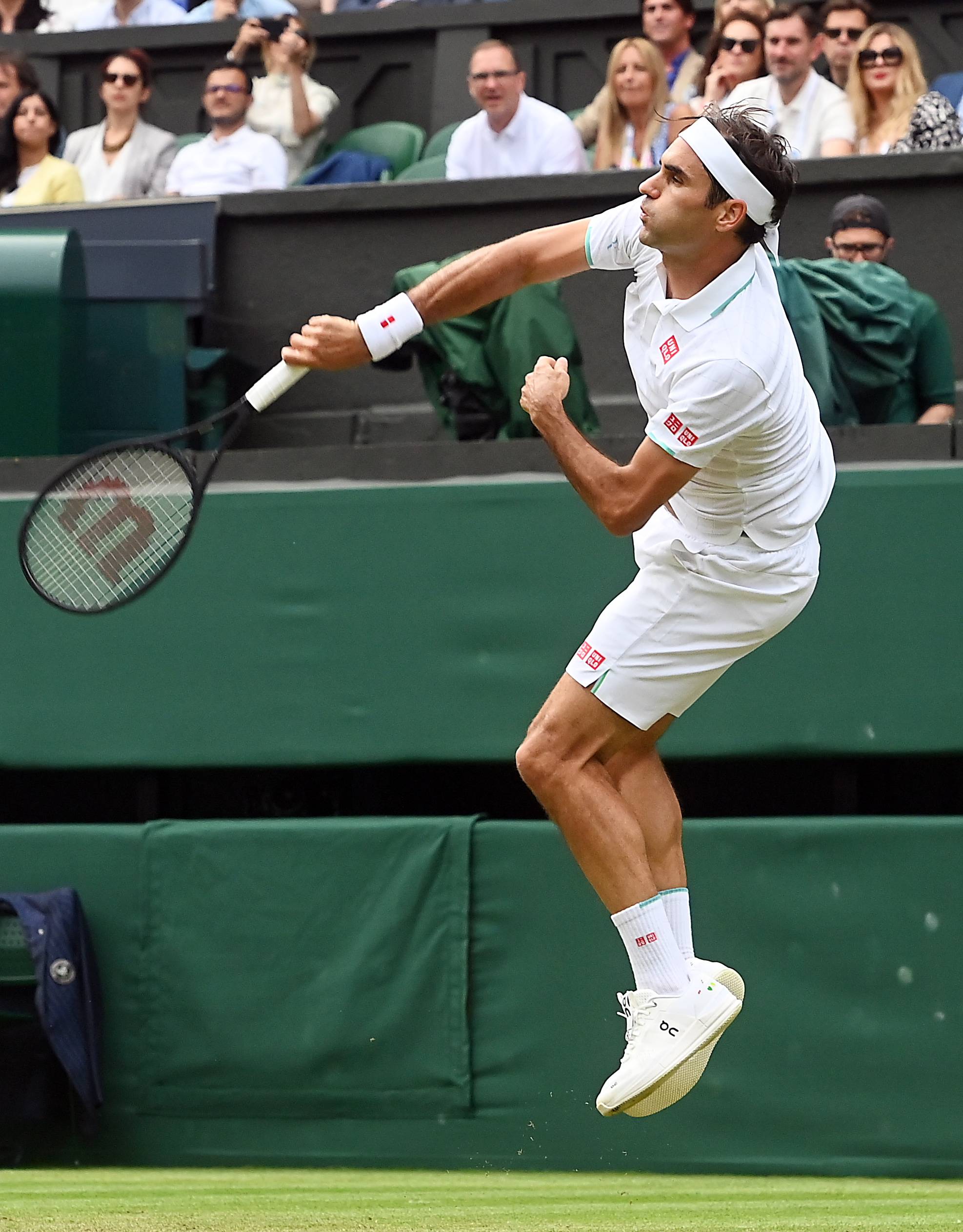 日本网球队绝地反击英国网球队,费德勒绝境逆转的简单介绍 日本网球队绝地反击英国网球队,费德勒绝境逆转的简单介绍