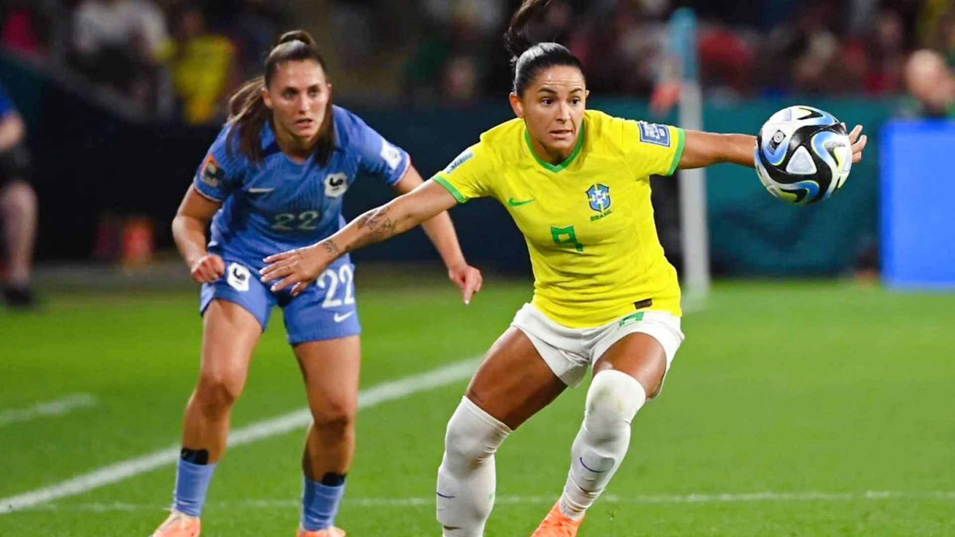 金年会官网-世界女足锦标赛意外不断惊险连连，看点十足