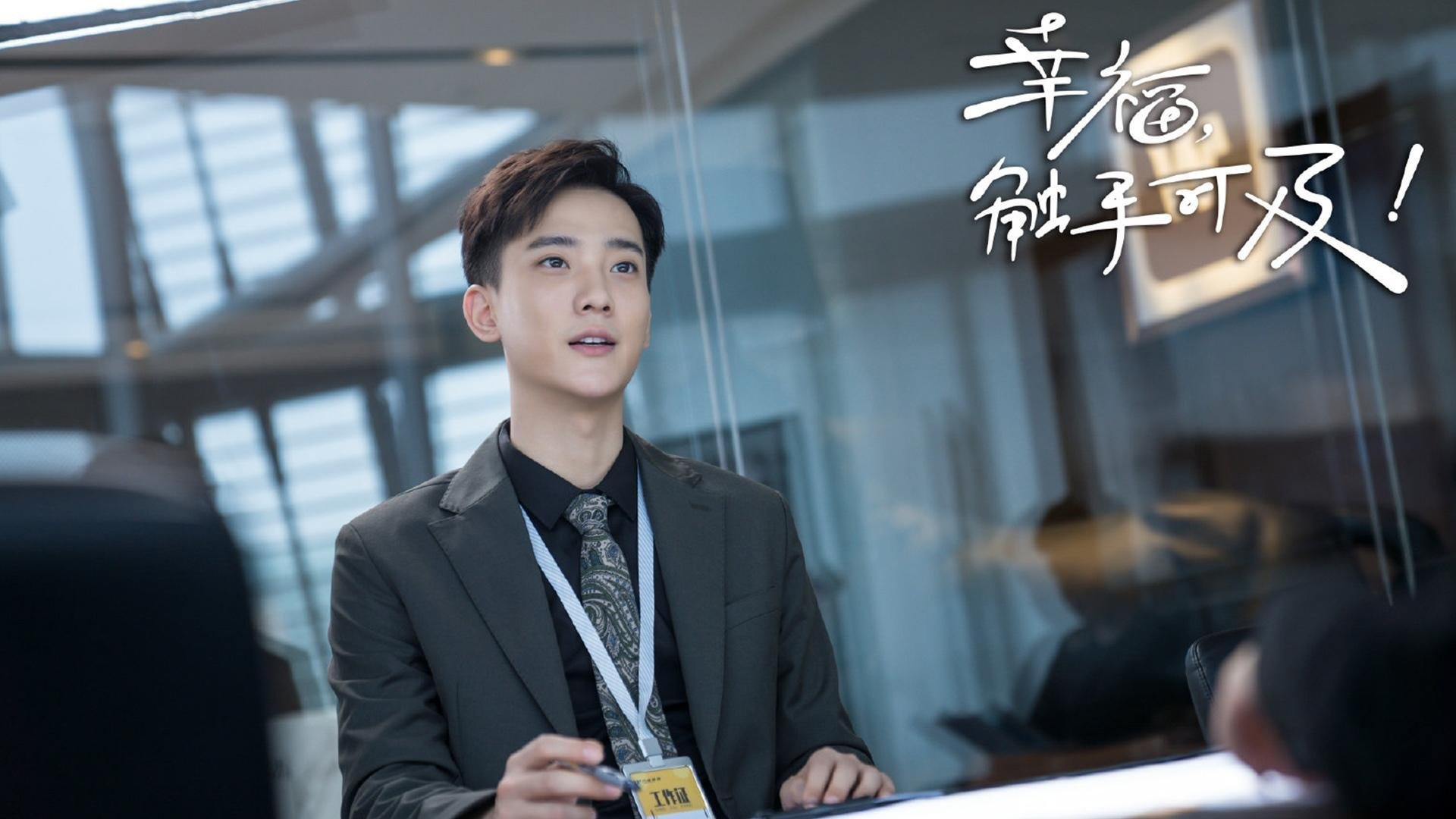 金年会app下载-西非德比硝烟散，莱万神锋耀非洲