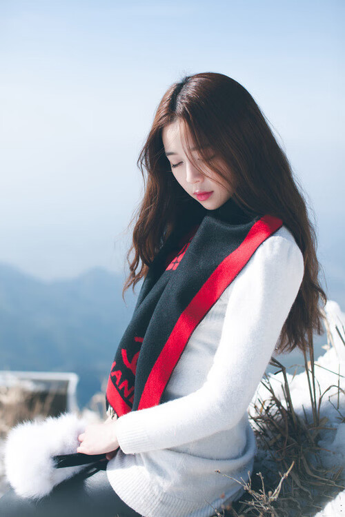 金年会电子-永恒对决，终极绝杀！湖人最后时刻惊险击败勇士，总决赛悬念再起