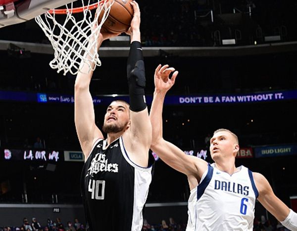 金年会电子-F1年度争冠焦点战，独行侠战术压制尼克斯