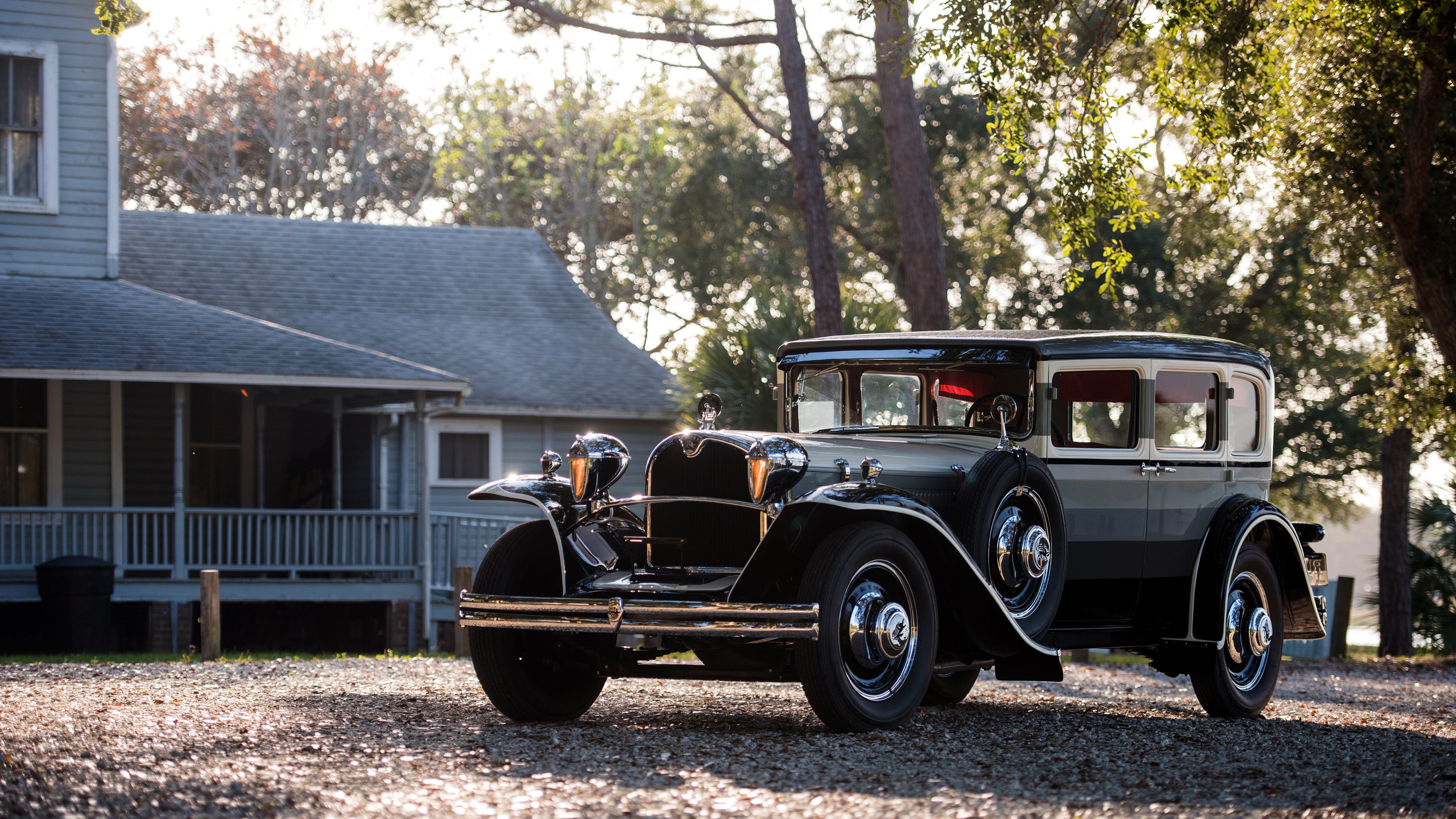 维尼修斯单骑闯关，几内亚铁血鏖战，绿茵场上两种完美的较量